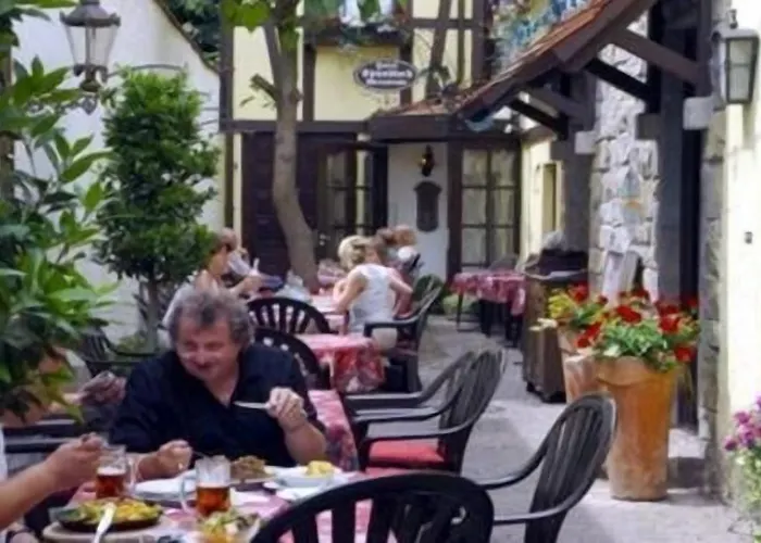 Spundloch- & Weinrestaurant 3*