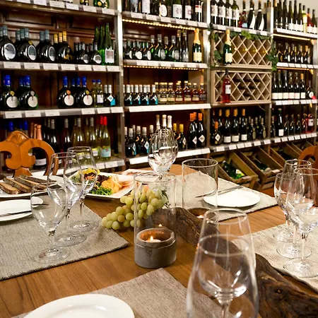 Spundloch- & Weinrestaurant 3*