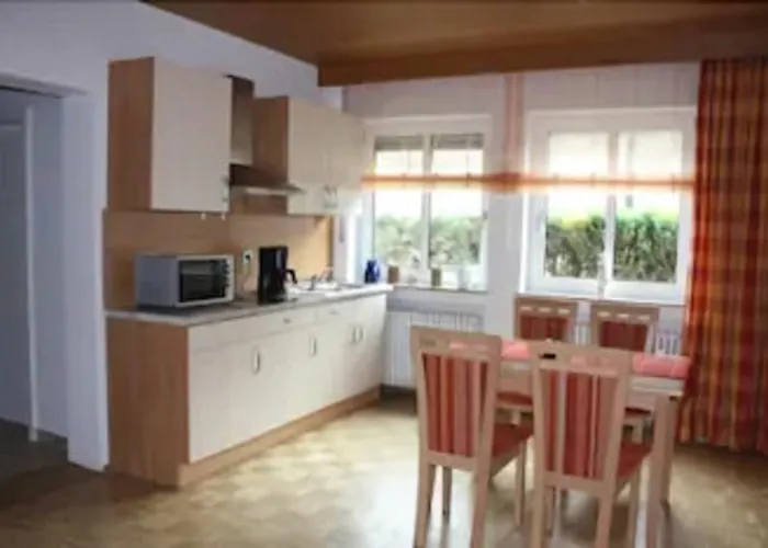 Spundloch- & Weinrestaurant בית הארחה Veitshöchheim
